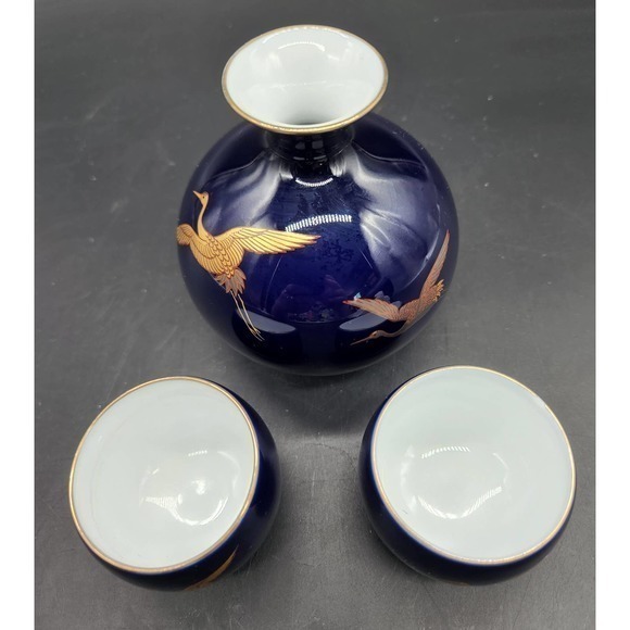 Beautiful Cobalt Blue Sake Set 3 pcs‎ one cup has a minor c… - Picture 3 of 5
